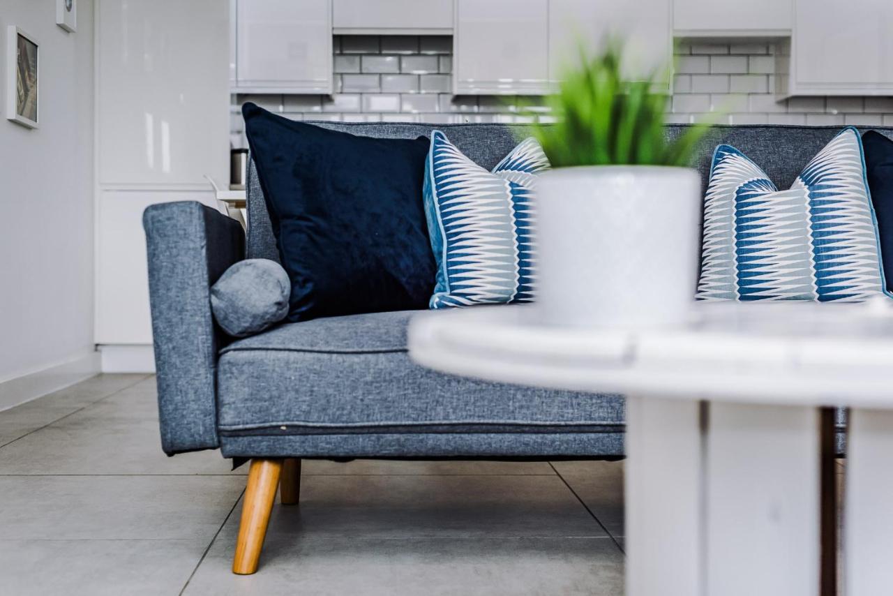 Host & Stay - The Musician'S Apartment With Grand Piano Liverpool Bagian luar foto