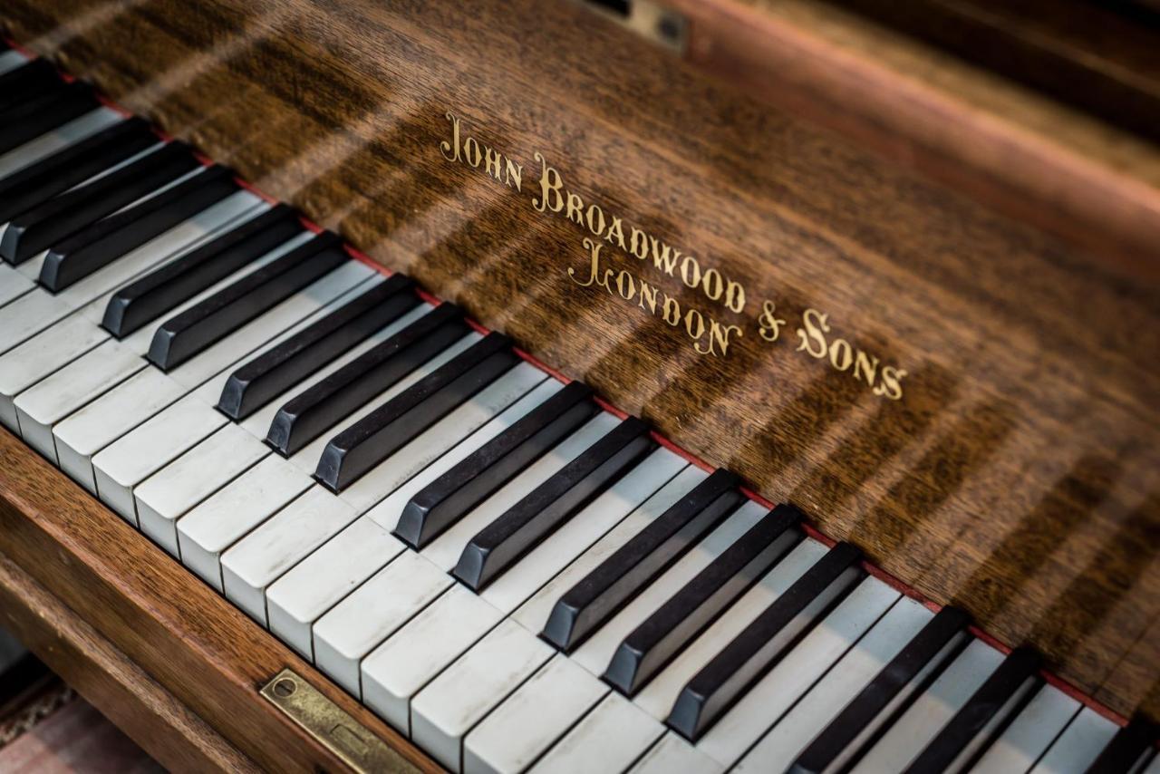 Host & Stay - The Musician'S Apartment With Grand Piano Liverpool Bagian luar foto